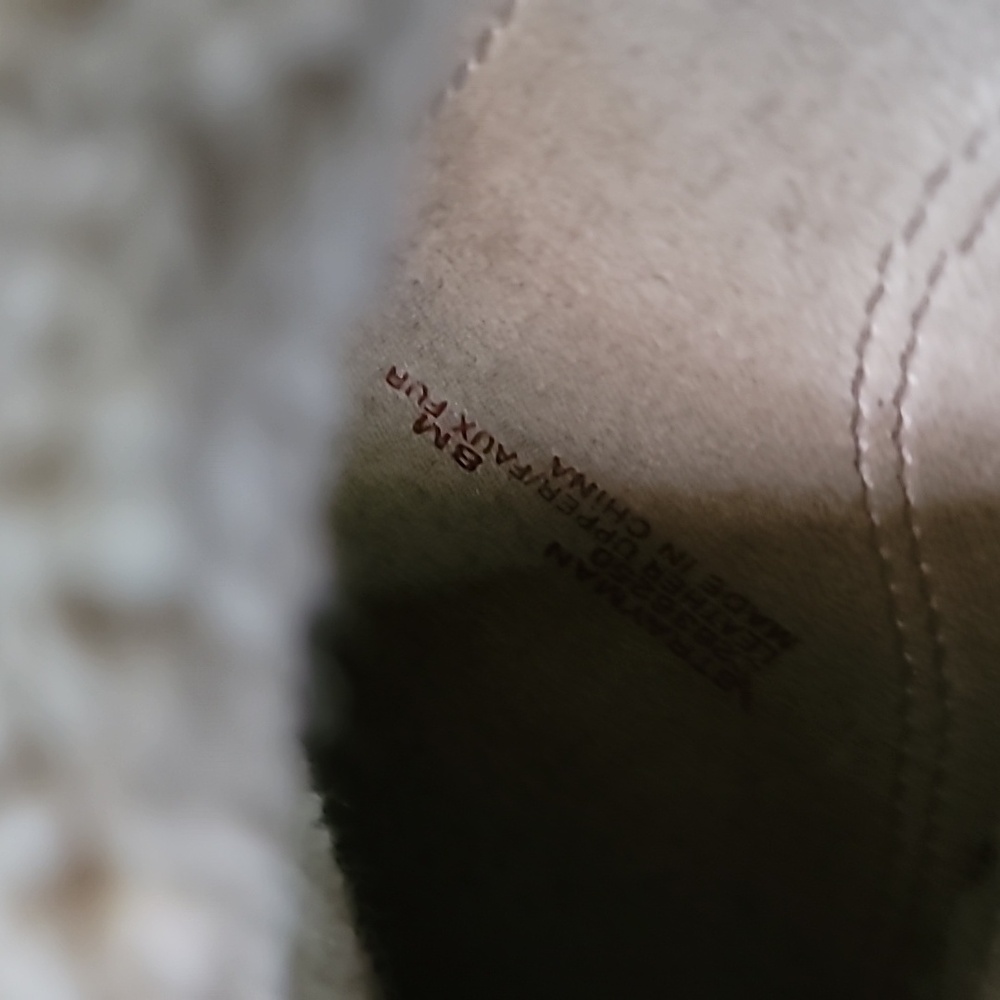 🫏 Naturalizer Tan Fleece-Lined Mules Size 8 - Picture 10 of 10